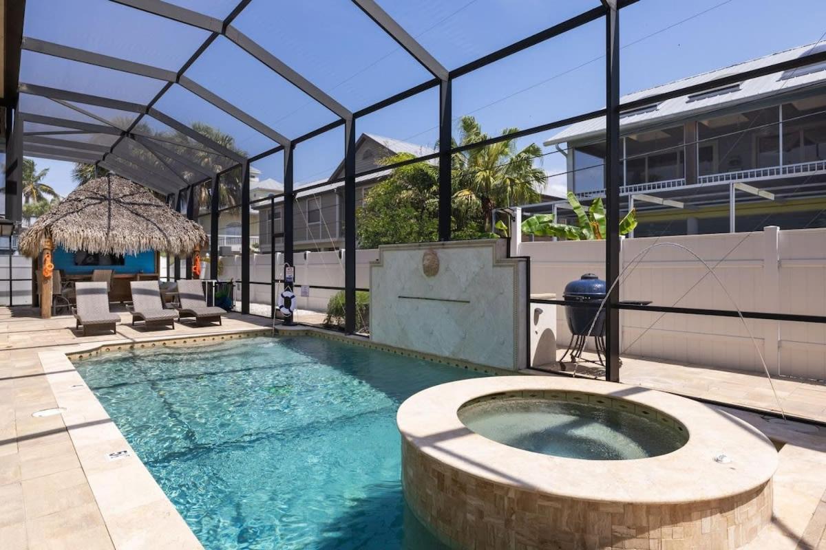 Gorgeous Beach Residence With Pool And Spa Fort Myers Beach Bagian luar foto